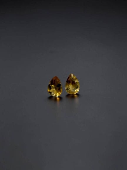 Pair of pear-shaped citrines, 6.1 × 4.2 mm, approx