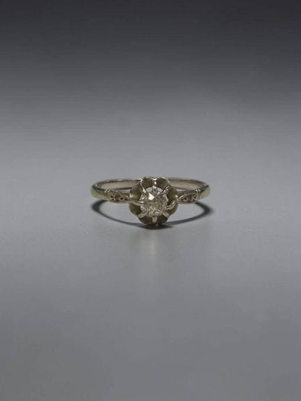 Ring in 18K white gold (750/1000) and platinum (mi