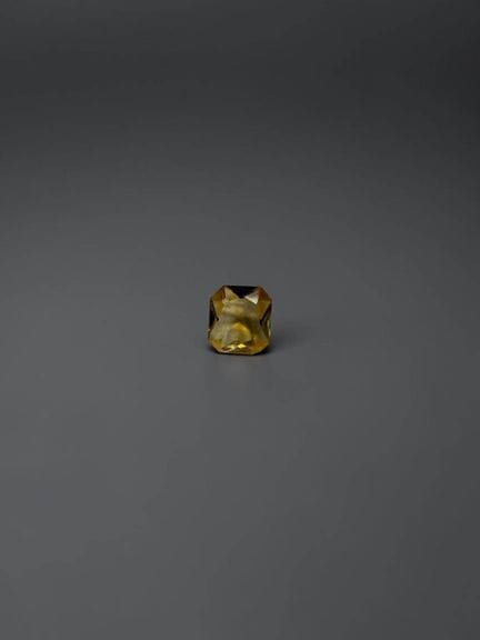 Citrine RPC 9.7 × 8.8 mm, approximately 2.58 carat