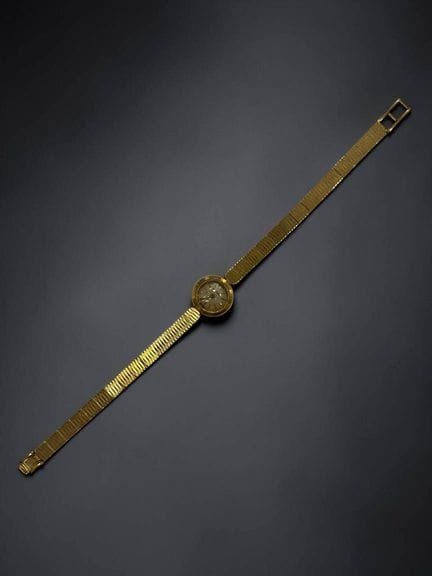 JAEGER-LECOULTRE
Armbanduhr aus 18 Karat Gelbgold 