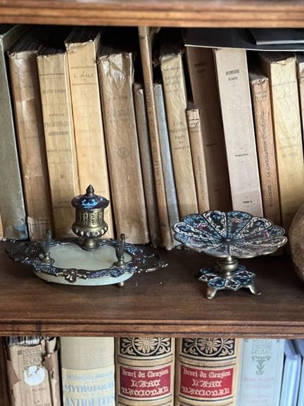 Im Stil von GIROUX
Tintenfass aus Cloisonné-Emaill