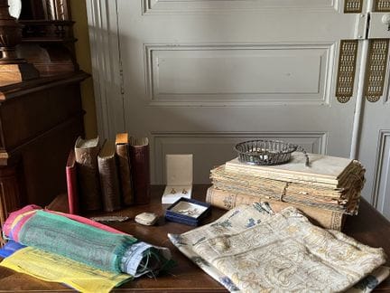 LOT including:
-FOUR photo albums (family photos a