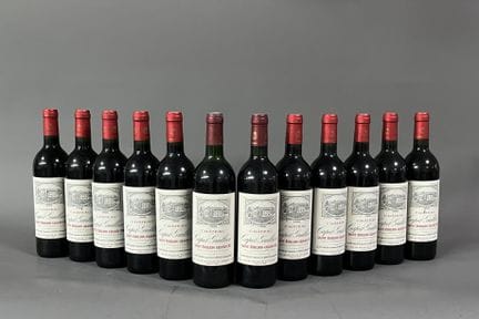 [Bordeaux]. 12 bouteilles de Château Capet Guillie