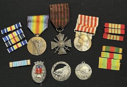 [Militaria]. [WWI et WWII]. [France]. LOT de décor