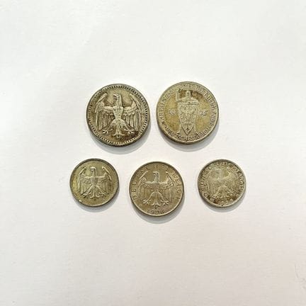 Cinque monete tedesche in argento da 500, periodo 