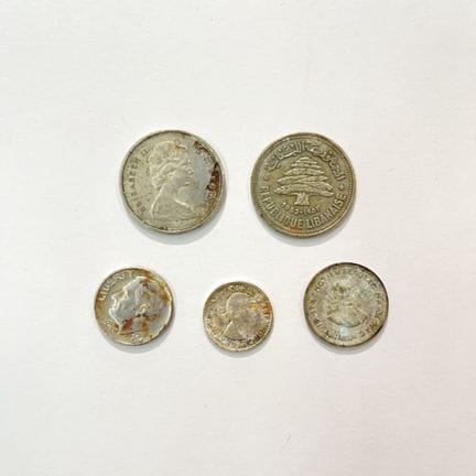 Cinque monete d'argento. Canada: 25 centesimi del 