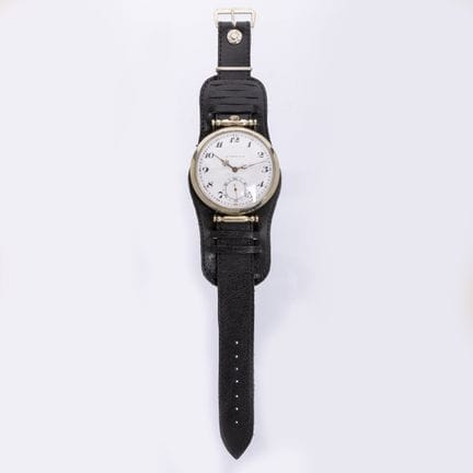 Orologio da polso da uomo realizzato a partire da 