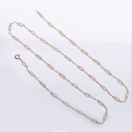 Yellow gold link chain. Length: 75 cm. Weight: 7 g