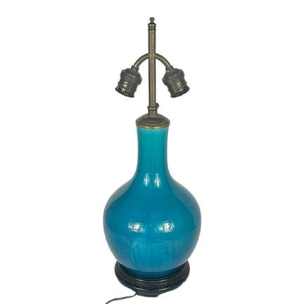 Lampe de table en porcelaine de Chine émaillée de 