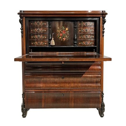 Commode victorienne en acajou, comprenant trois ti