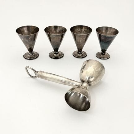 Quatre verres en argent danois 925 conçus par Geor