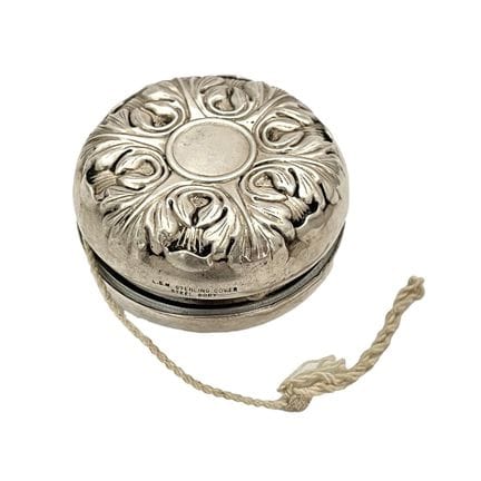 Ancien jouet pour enfants « yo-yo », en bois recou