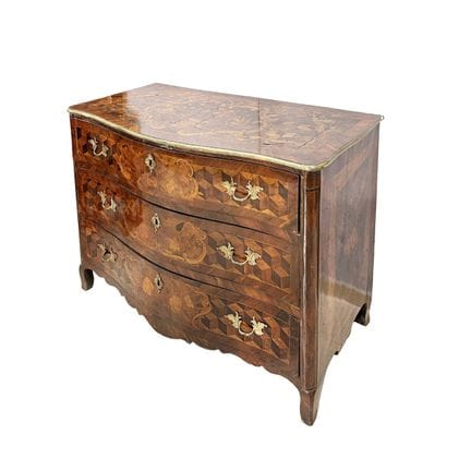 Commode lombarde italienne du XVIIIe siècle, d’inf
