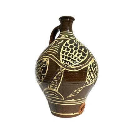 Cruche en céramique engobée et décorée de « poisso
