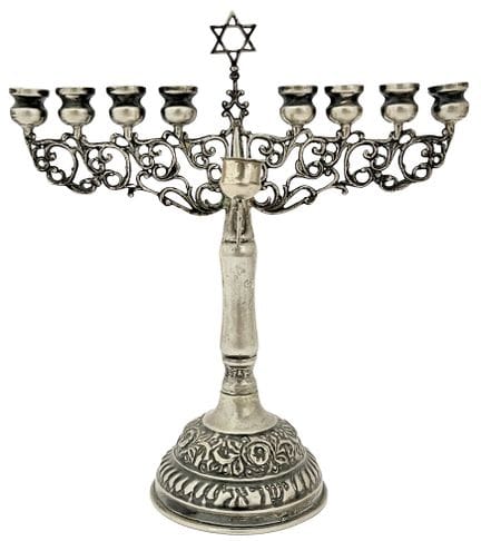 Menorah de Hanoucca en argent ciselé « feuilles » 