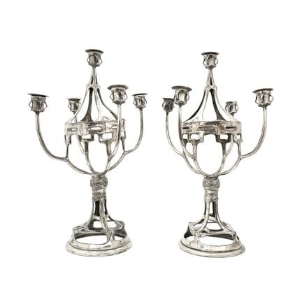 Paire de chandeliers Art nouveau en Métal argenté.