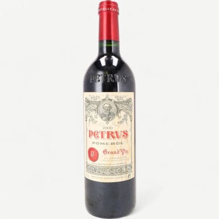 Una botella de Château Petrus 2000
Nivel perfecto
