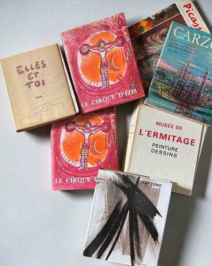 Set of eight books on fine arts and miscellaneous 