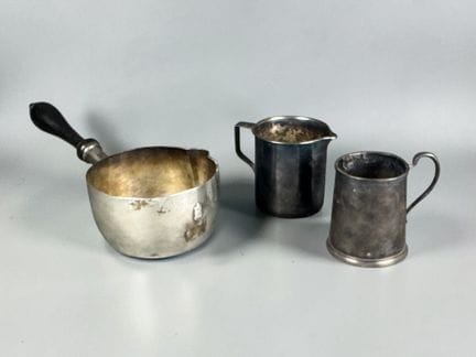 950/1000 silver set consisting of:
- A milk jug an