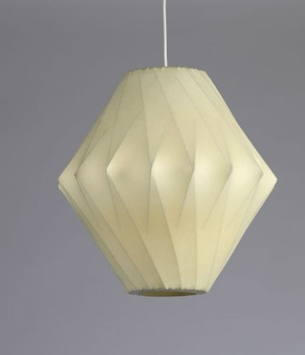 Opera degli anni '70
Modello COCOON
Lampada a sosp