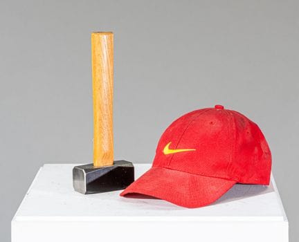 Mathieu MERCIER (nato nel 1970)
Cappellino e marte