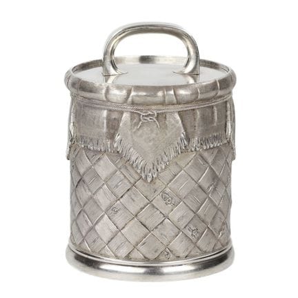 NEO-RUSSIAN STYLE
POT À MIEL EN ARGENT EN FORME DE