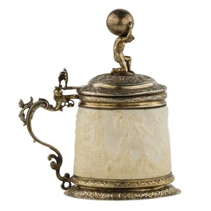 CHOPE EN ARGENT AVEC ATLANTE ET SCÈNES RELIGIEUSES