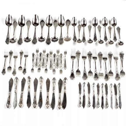 SERVICE DE TABLE EN ARGENT, MAISON G. KLINGERT RUS