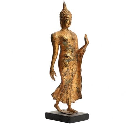 BOUDDHA MARCHANT. SCULPTURE EN BRONZE DORÉ. SIAM (