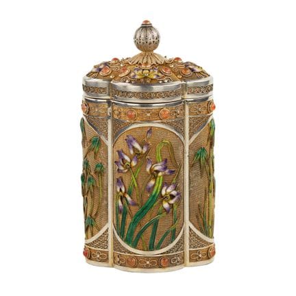 BOÎTE À THÉ EN ARGENT AVEC ÉMAILS ET CABOCHONS CHI