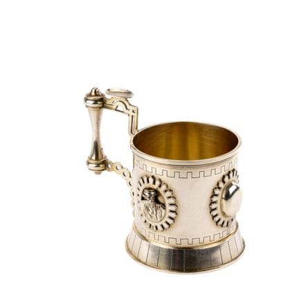 NEO-RUSSIAN STYLE
PORTE-VERRE EN ARGENT À MÉDAILLO