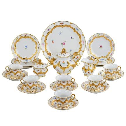MEISSEN PORCELAIN MANUFACTORY
SERVICE À THÉ ET À C