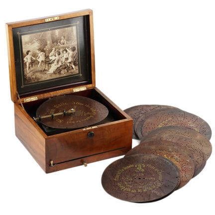 BOÎTE À MUSIQUE À DISQUES POLYPHON. LEIPZIG, ALLEM