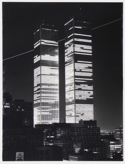 Monika Baumgartl – World Trade Center con la ruta 