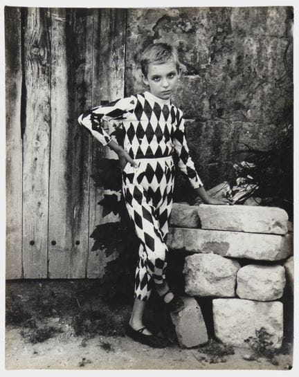 Lucien Clergue – Arlequín 
Arlequín

Fotografía (c