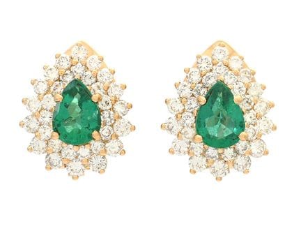 BOUCLES D'OREILLES, or 18 carats, émeraudes en for