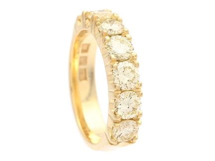 ETERNITY-RING, 18-karätiges Gold, 7 Diamanten im B
