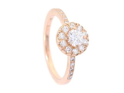 RING, 18 Karat Roségold, Diamanten im Brillantschl