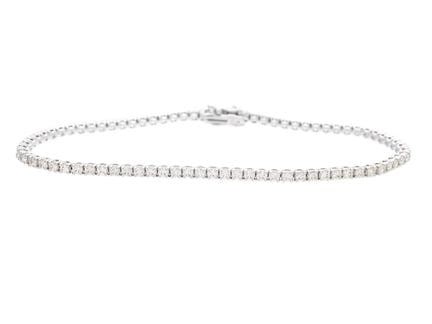 TENNIS-ARMBAND, 18 Karat Weißgold, 78 Diamanten im