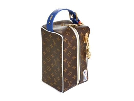 LOUIS VUITTON X NBA, BORSA, Monogram Cloakroom Dop