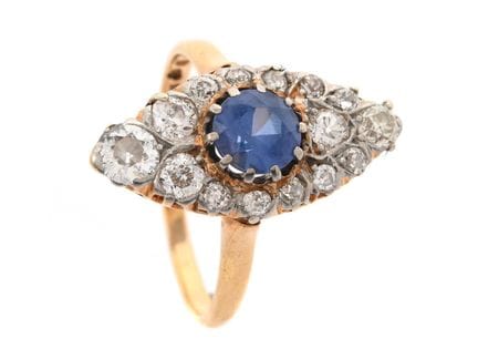 K & E CARLSON, ring, 18K gold, blue sapphire, 15 o