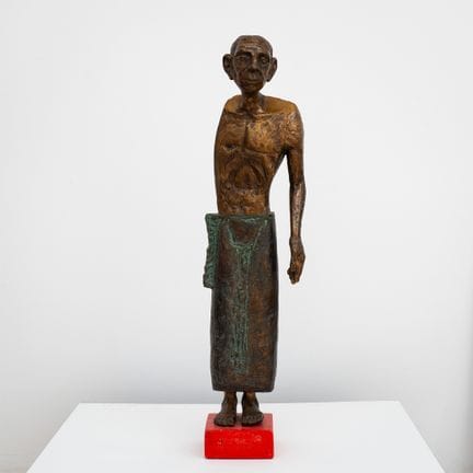 米尔恰·罗曼（生于1958年）——《来自塔尔古·拉普什的男子》（拉普什人）*
材质：青铜
尺寸：73