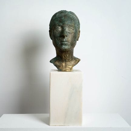 瓦西莱·戈尔杜兹（1931–2008）——《女子肖像》（Portret de femeie）*
材质