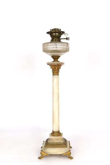 NAPOLEON III.
Öllampe oder großer Lampenfuß.
Säule
