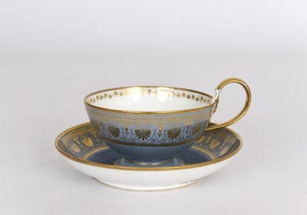 LIMOGES. Francia
Juego de taza y platillo de porce