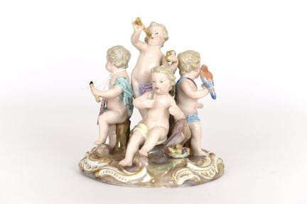 MEISSEN. Segunda mitad del siglo XIX.
Grupo de put