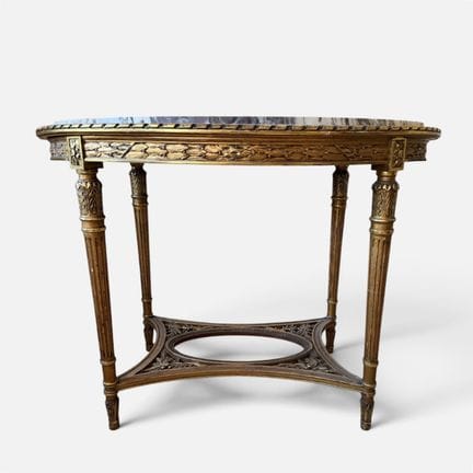 NAPOLEONE III
Tavolo ovale in legno dorato, poggia
