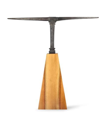 "FERN. DOMINGUEZ," 16th CENTURY
Remarkable anvil b