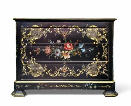 CÓMODA DE LA ÉPOCA DE NAPOLEÓN III


De forma rect