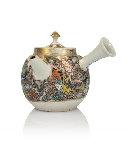 ARTE JAPONÉS «KYUSU», SIGLOS XVIII-XIX


Elegante 